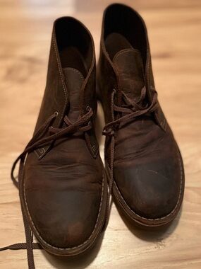 Clarks Men's Dark Brown Leather Chukka Boots